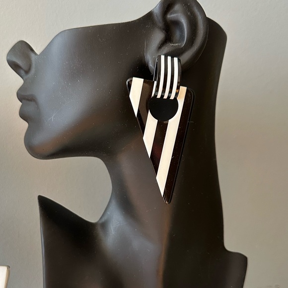 Marion Godard Bold Stripes Earrings - Picture 1 of 12